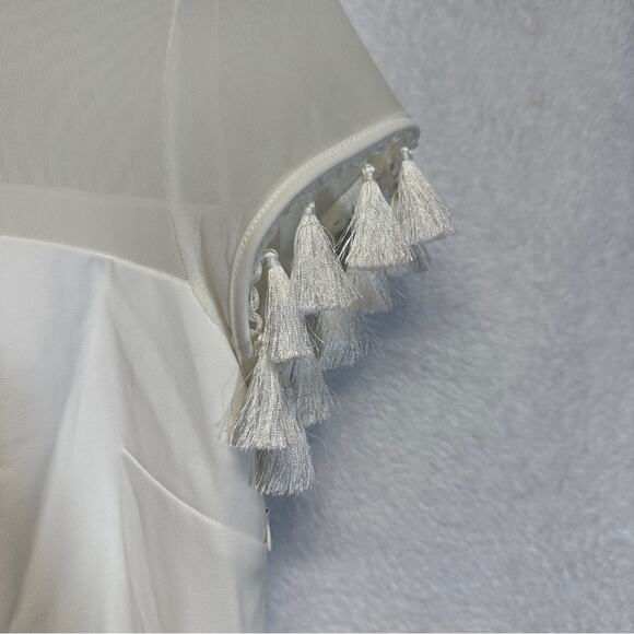 Lulus Iced Latte White Short Sleeve Tassel Shift Dress Size S - Picture 4 of 12